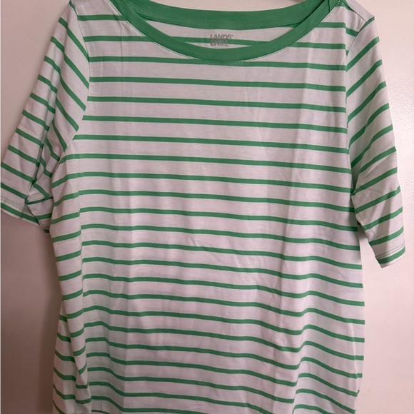 Lands' End Tops - Cute Lands End boat neck top